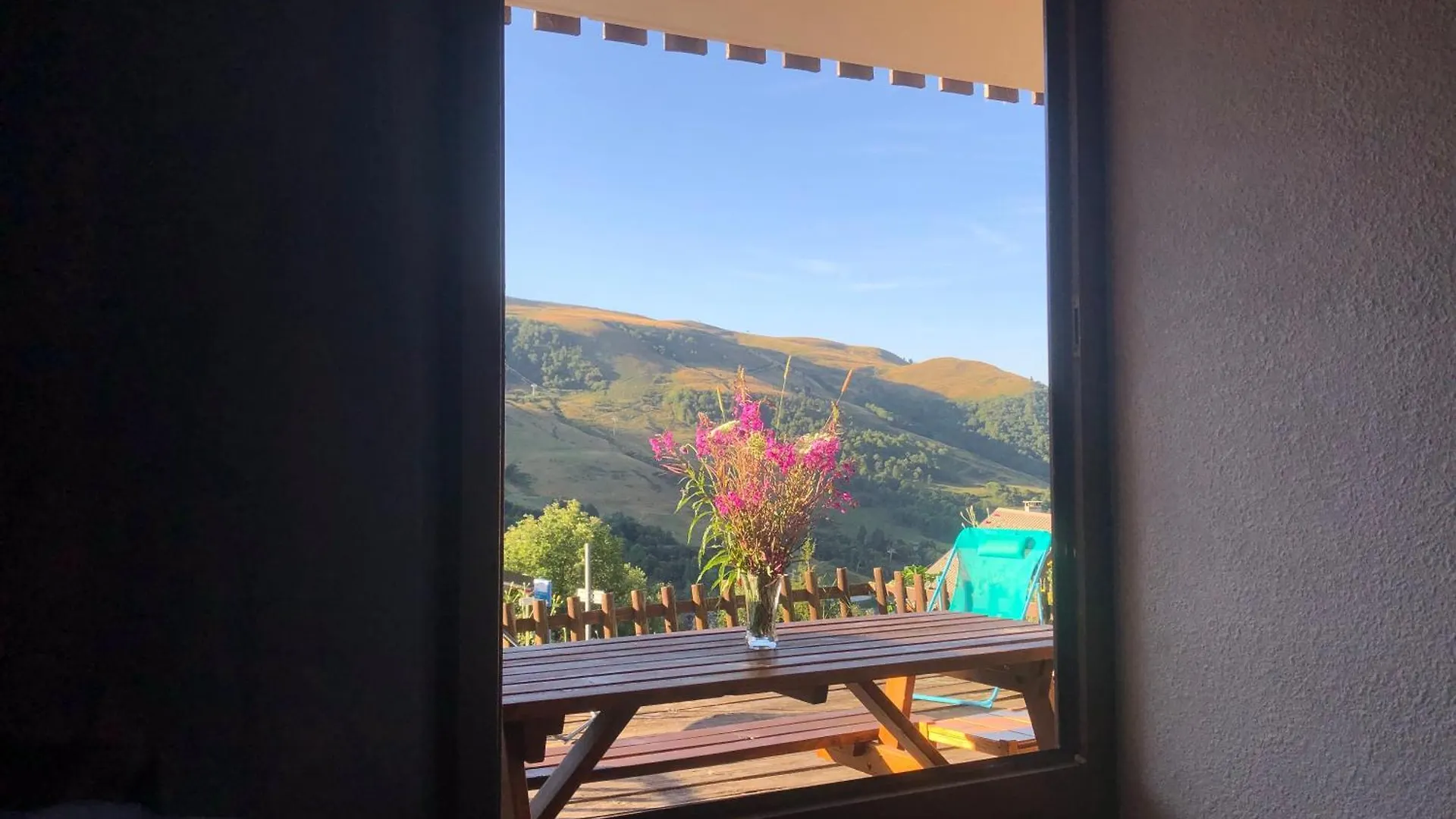 아파트 Appartement Avec Terrasse Magnifique Vue Montagne 생프랑수아롱샴