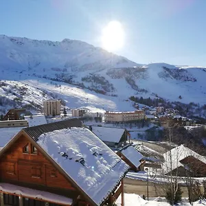 2 Pieces Sur Les Hauteurs De Saint-François-Longchamp